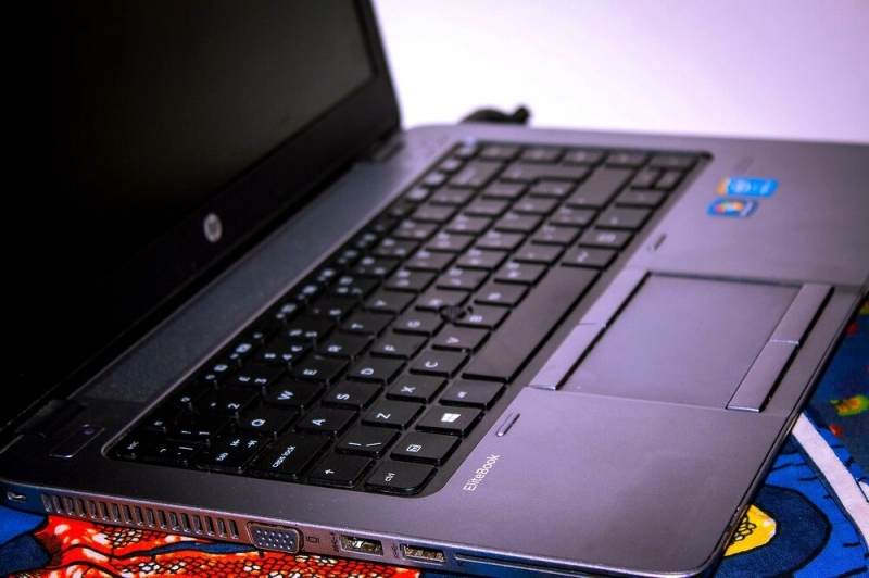 США остались без ноутбуков собственных компаний. Остановлены поставки Dell и HP из Тайваня. Acer, Asus и Lenovo взяли пример