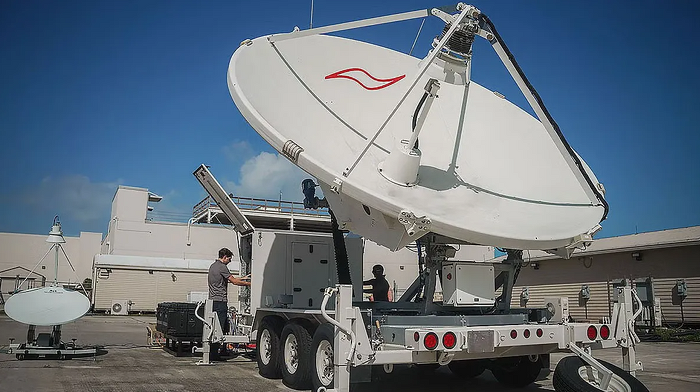 США разворачивают оружие для глушения спутников России и Китая