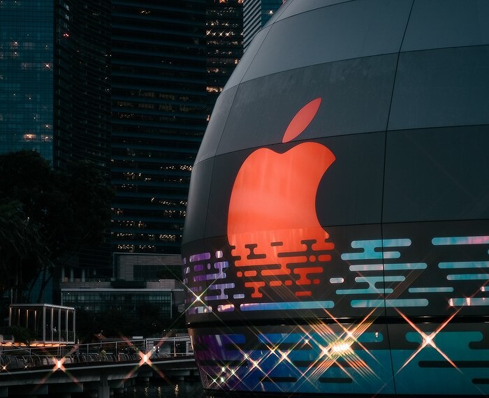 Такого еще не бывало. Цены на самый дешевый iPhone снижены за неделю до старта продаж