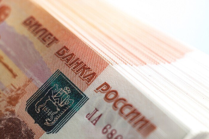 У «дочки» Альфа-Банка требуют миллионы за незаконное использование российского ПО