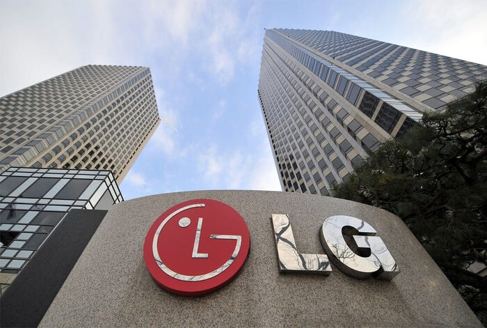 «Умные» телевизоры LG тайно записывают разговоры в комнате и сканируют локальные сети. Россияне тоже в опасности