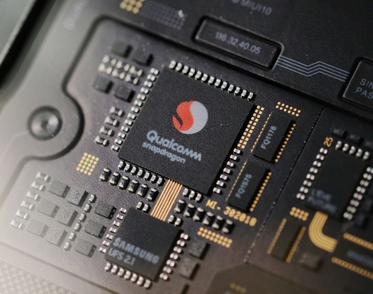 В мире грандиозный обвал выпуска процессоров для смартфонов. Производить их нет смысла – спрос на мобильники рухнул