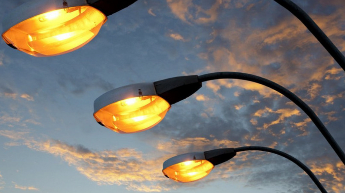 В Подмосковье ИИ начал следить за состоянием фонарей, дорог и строек