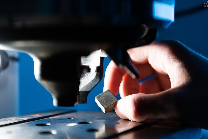 В России создан сплав для производства мощных магнитов без редкоземельных элементов