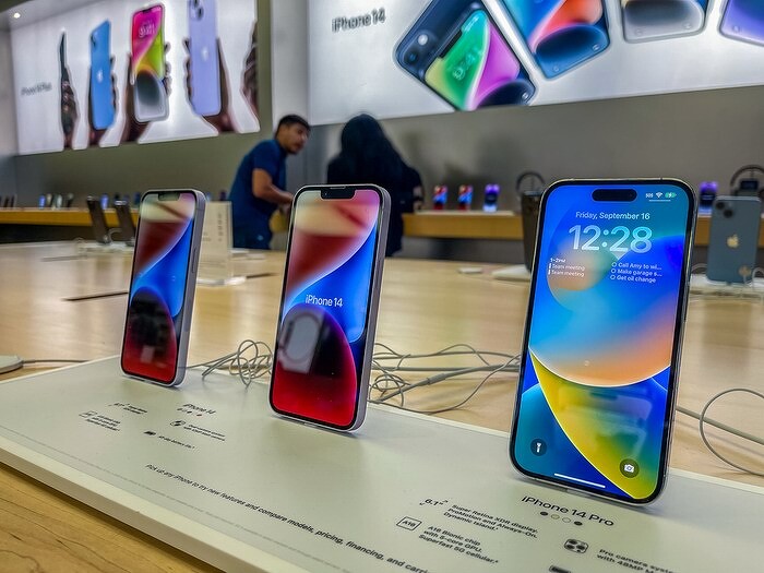 В России вводится принудительная маркировка электроники. Это ударит по iPhone и Samsung, но только по поддельным
