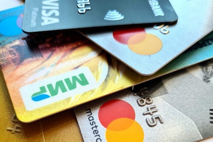 Власти готовят новый реестр, куда попадут все банковские карты любого россиянина