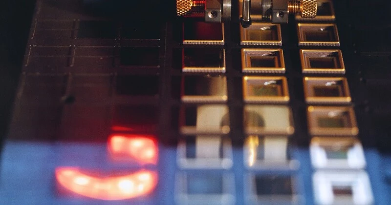 Власти создают мегакорпорацию по производству чипов полного цикла в России. Ей дадут триллион рублей