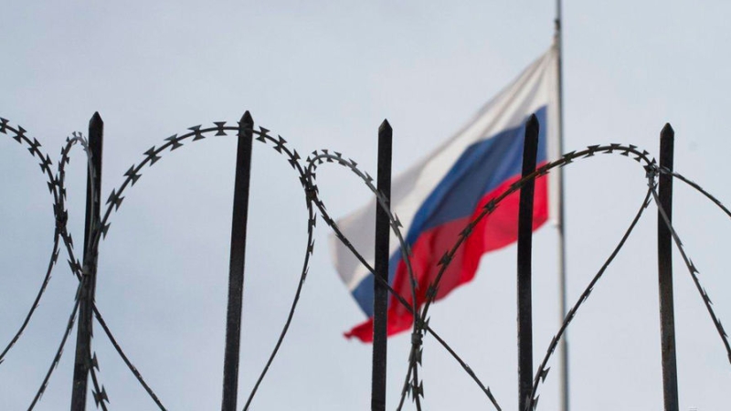 В Кремле заявили, что западные санкции будут действовать еще долго