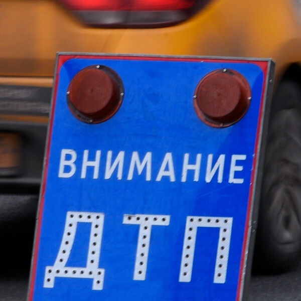 В Ленобласти четыре человека серьезно пострадали в ДТП с грузовиком