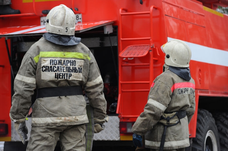 В Москве спасли четырех человек из горящего здания