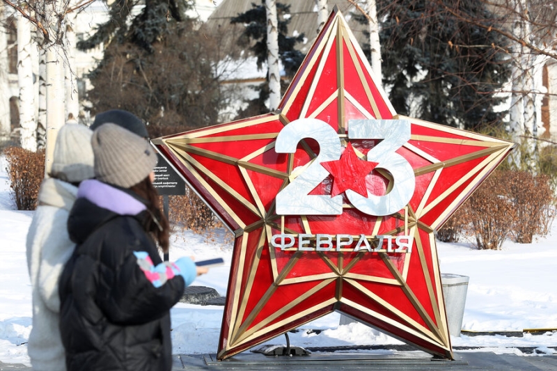 В Роструде рассказали об отсутствии сокращенной рабочей недели из-за праздника 23 февраля