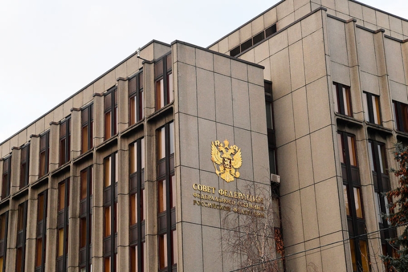 В Совфеде заявили, что Запад уже начал делить Украину