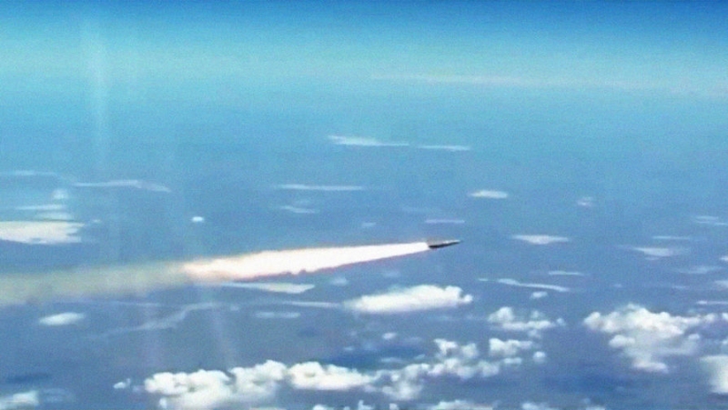 Военкоры сообщили о комбинированном ударе по Украине