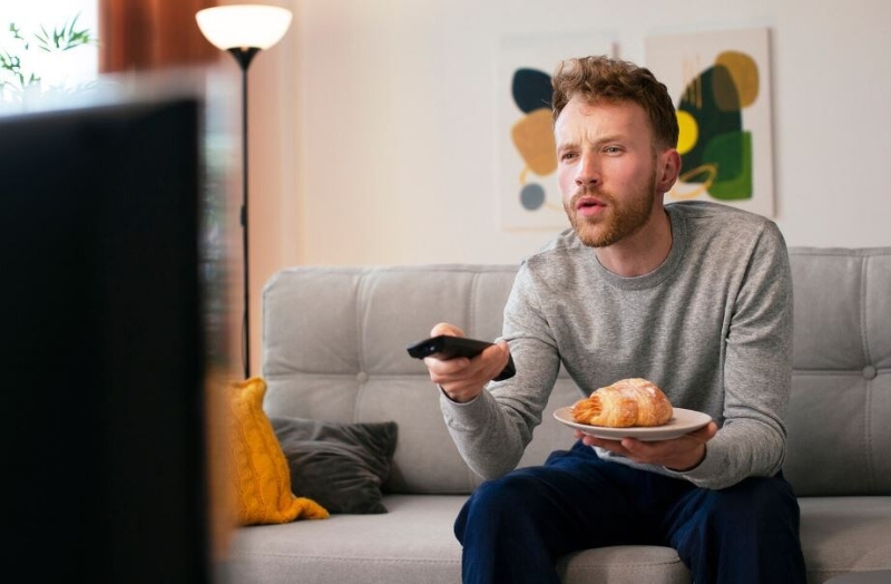 «Воруют все». В мире бешеный спрос на пиратские ТВ-приставки – цены на онлайн-кинотеатры и стриминги стали слишком высоки