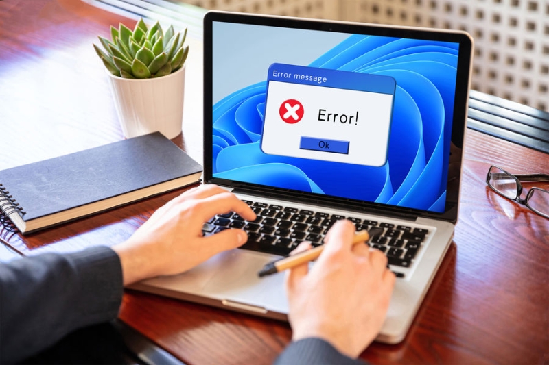 Windows будет предупреждать о шпионящих за экраном людях
