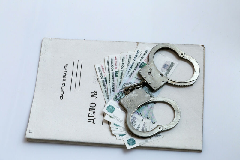 Защита сообщила о фальсификациях в деле о вымогательстве у топ-менеджеров