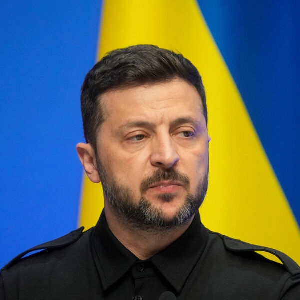Зеленский испугался решений по Украине без участия Киева