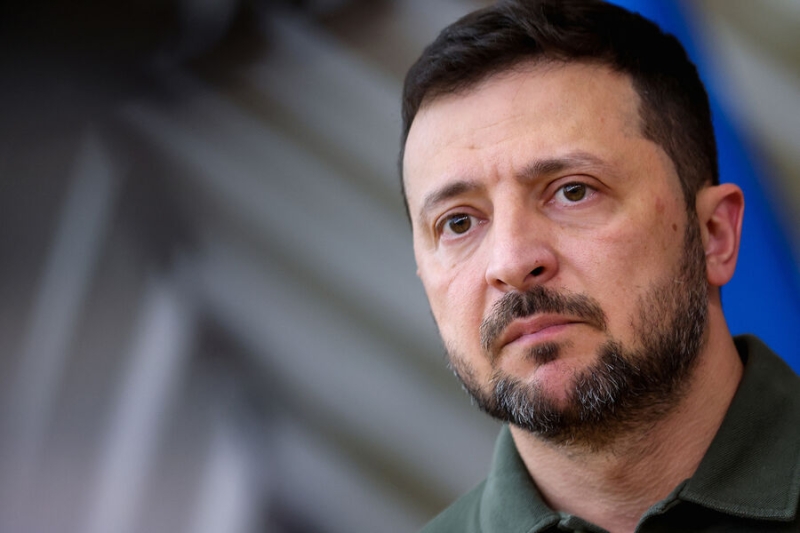 Зеленский сообщил, что приехал в прифронтовой Покровск